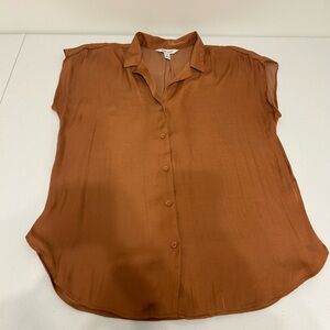 Women's Nine West Brown Button-Up Top Size Medium